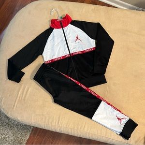 Boys Air Jordan Sweat Suit Set